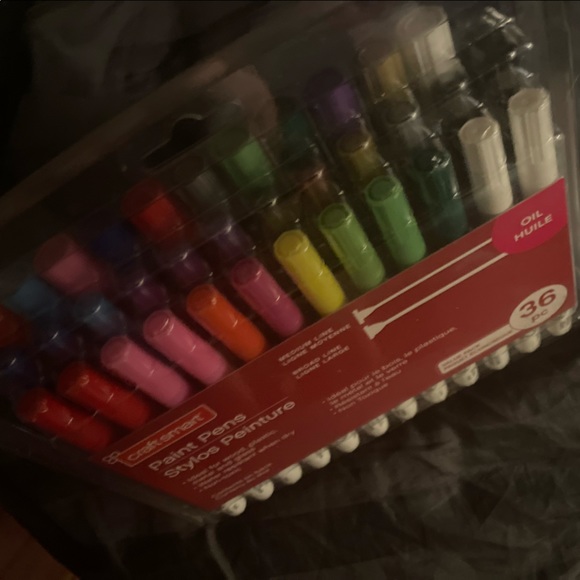 ‼️3/$33‼️ ✨🖋NWT CRAFTSMART PAINT PENS 36 PACK🖋✨ - Picture 5 of 5